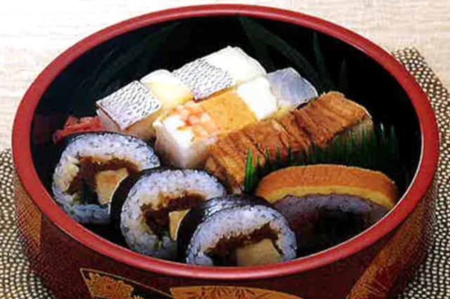 大阪寿司（おおさかずし）