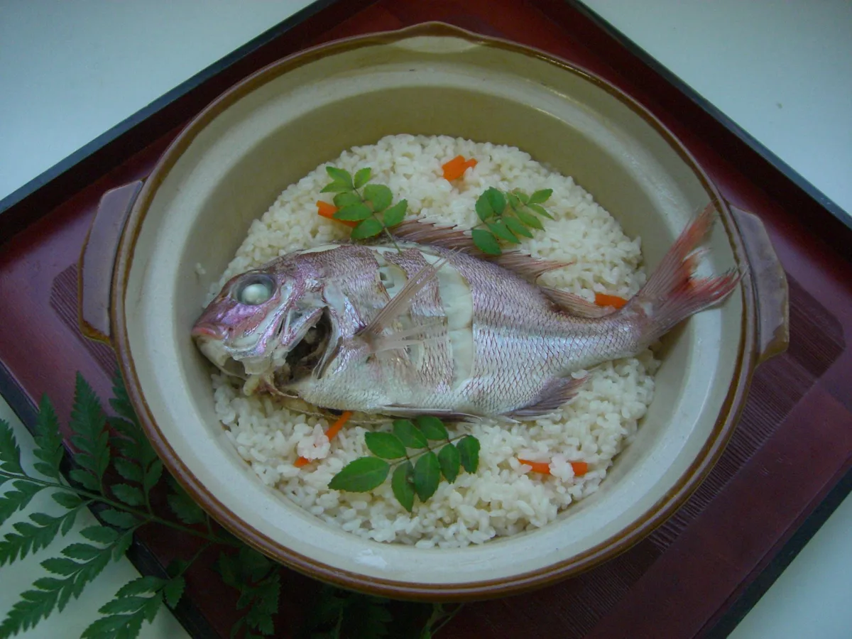 鯛めし（たいめし）
