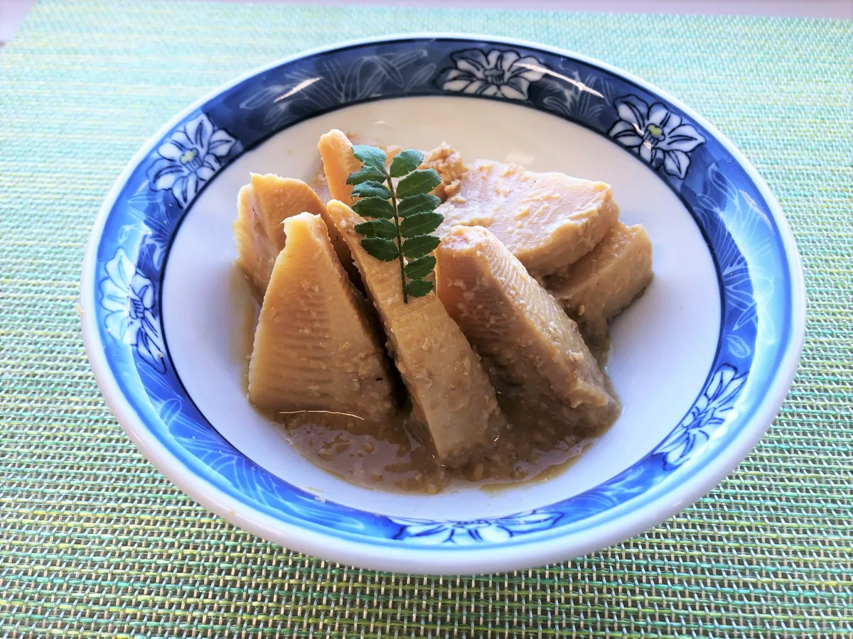 筍の味噌煮(たけのこのみそに)