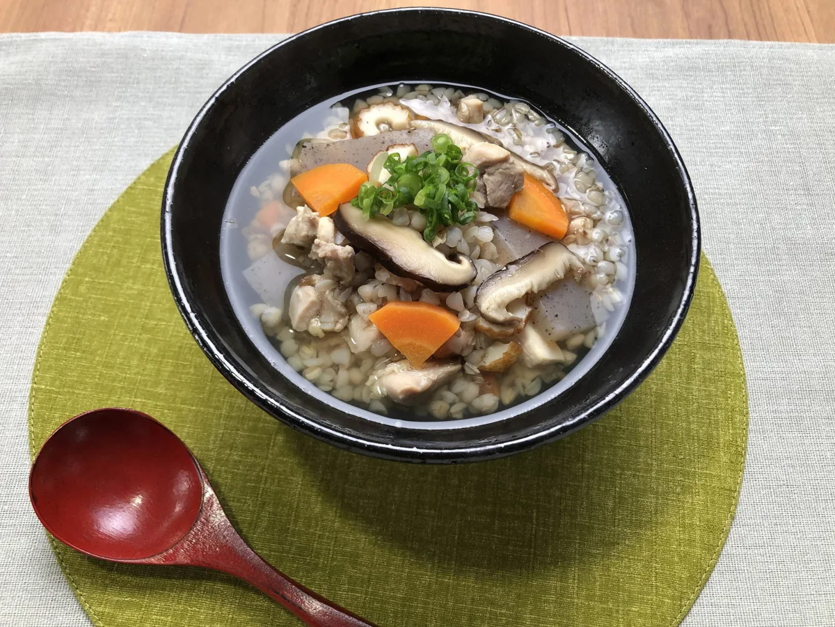 そば米雑炊／そば米汁（そばごめぞうすい／そばごめじる）