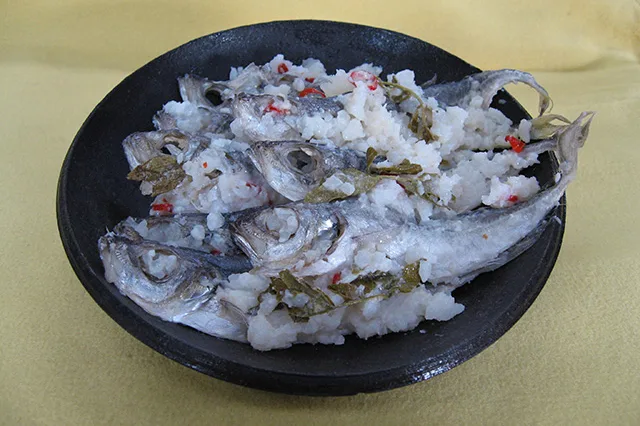 ひねずし