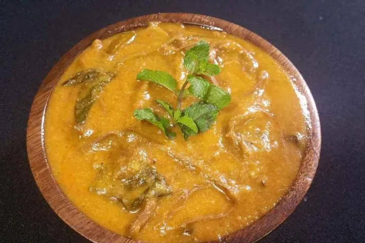 インディオ・ビエホ(牛肉ととうもろこし粉の煮込み)