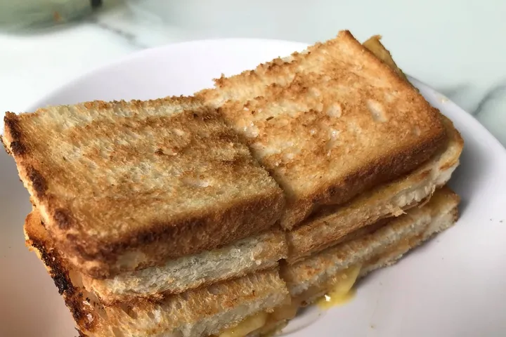Kaya toast